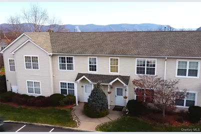 618 Crab Apple Lane, New Windsor, NY 12553 - Photo 1
