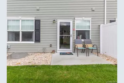 11 Hunter Drive, Central Islip, NY 11722 - Photo 21