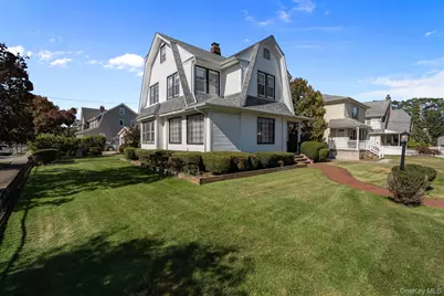 29 Summit Avenue, Lynbrook, NY 11563 - Photo 1