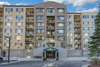 703 Pelham Road #412, New Rochelle, NY 10805 - Photo 1