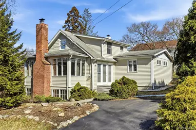 9 Cottage Grove Avenue, Thornwood, NY 10594 - Photo 1