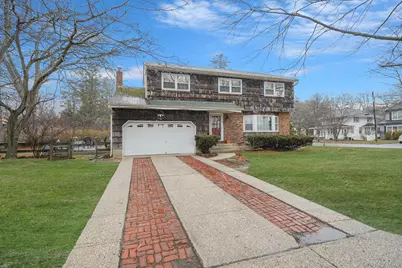 60 Iroquois Drive, Brightwaters, NY 11718 - Photo 1