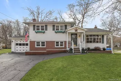 4 Ridgewood Terrace, Poughkeepsie, NY 12603 - Photo 1