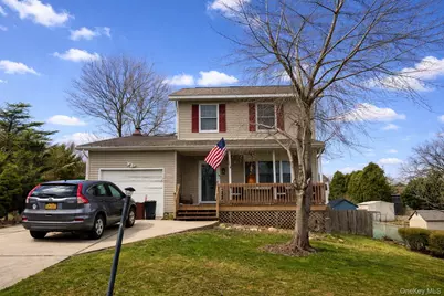 318 Avenue C, Ronkonkoma, NY 11779 - Photo 1