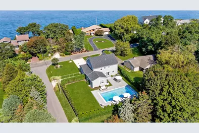 2375 Sound Drive, Greenport, NY 11944 - Photo 1