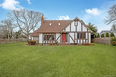 325 Middle Road, Blue Point, NY 11715 - Photo 1