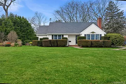 110 Macon Avenue, Sayville, NY 11782 - Photo 1