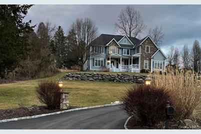 22 Winter Park Drive, Hopewell Junction, NY 12533 - Photo 1