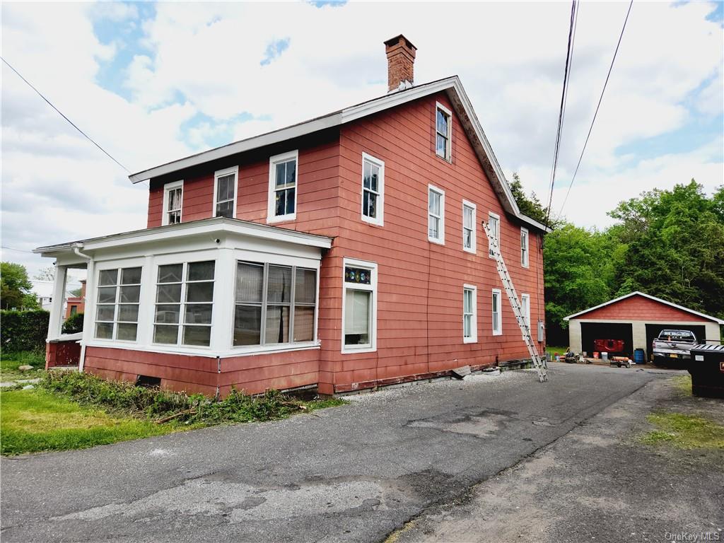 6 Park St Ellenville Ny 12428 Mls H6250235 Coldwell Banker