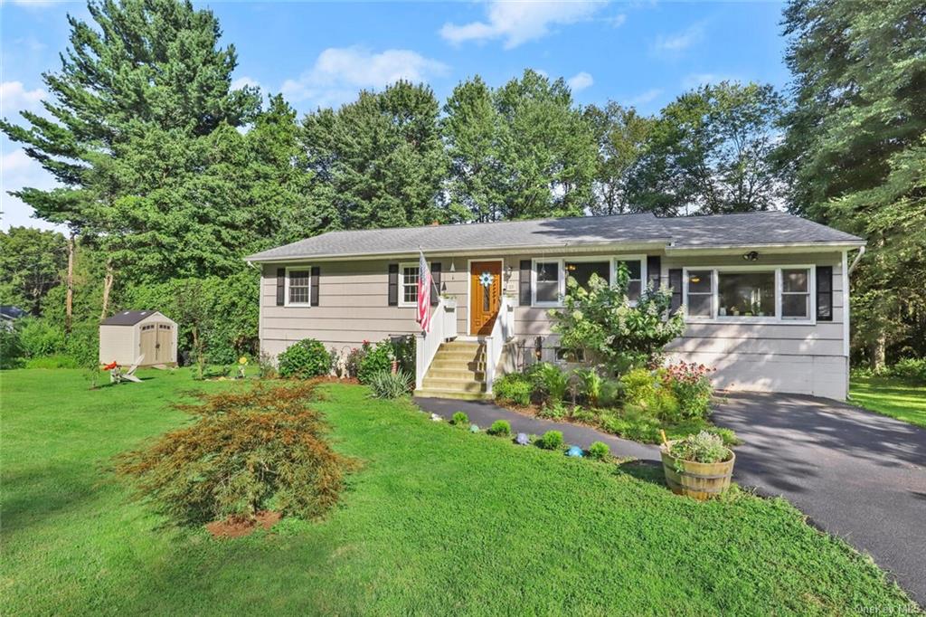 54 E Lovell St, Mahopac, NY 10541 - MLS H6265331 - Coldwell Banker