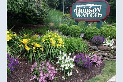 10 Hudson Watch Drive - Photo 1