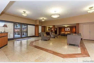 1155 Warburton Avenue #5J, Yonkers, NY 10701 - Photo 1