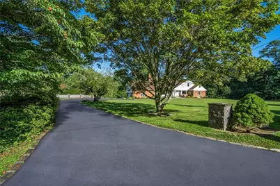20 Topland Road, Hartsdale, NY 10530 - Photo 1