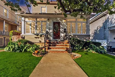 33 Vernon Place, Yonkers, NY 10704 - Photo 1