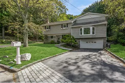 10 Cayuga Lane, Irvington, NY 10533 - Photo 1