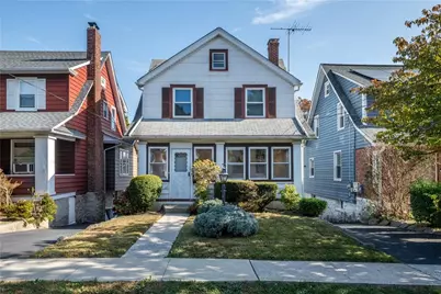 27 Ellenton Avenue, New Rochelle, NY 10801 - Photo 1