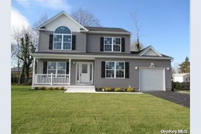640 Hoffman Avenue, Bellport, NY 11713 - Photo 1
