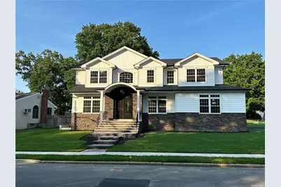 3 Point Of Woods, Old Bethpage, NY 11804 - Photo 1