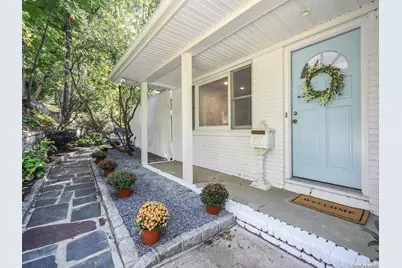 2 Locust Place, Sea Cliff, NY 11579 - Photo 1