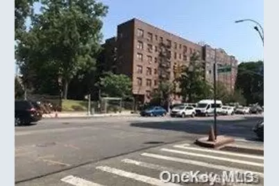 141-05 Northern Blvd #5G, Flushing, NY 11354 - Photo 1