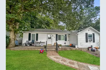 69 Philip Street, Riverhead, NY 11901 - Photo 1