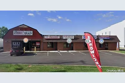 2982 Veterans Memorial Highway #2982, Bohemia, NY 11716 - Photo 1