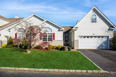 8 Constantine Way #1, Mount Sinai, NY 11766 - Photo 1