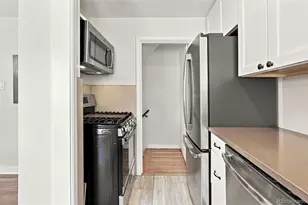 2219 E 11th Ave, Denver, CO 80206 - Photo 17