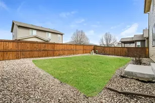 25605 E Maple Pl, Aurora, CO 80018 - Photo 25