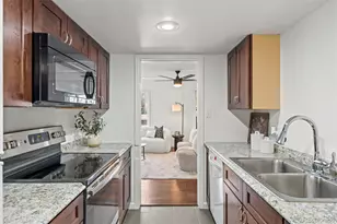 9725 E Harvard Ave, Denver, CO 80231 - Photo 11