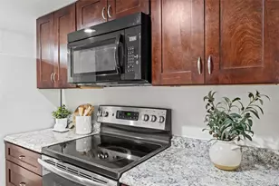 9725 E Harvard Ave, Denver, CO 80231 - Photo 9