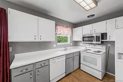 1406 Cottonwood Street, Broomfield, CO 80020 - Photo 13