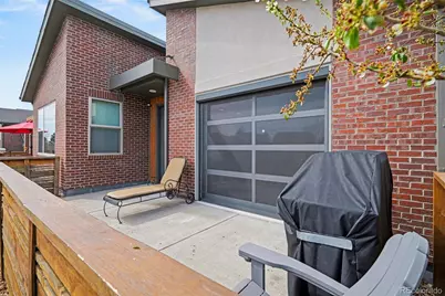 19596 E Sunset Circle, Centennial, CO 80015 - Photo 3