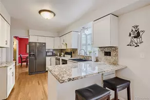 1545 S Vaughn Cir, Aurora, CO 80012 - Photo 9