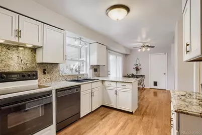 1545 S Vaughn Circle, Aurora, CO 80012 - Photo 11