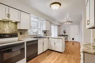 1545 S Vaughn Cir, Aurora, CO 80012 - Photo 11