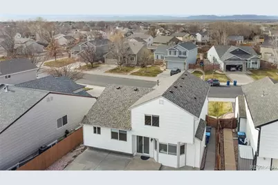 11589 River Run Circle, Commerce City, CO 80640 - Photo 37