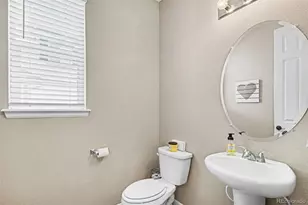 26712 E Hinsdale Pl, Aurora, CO 80016 - Photo 11