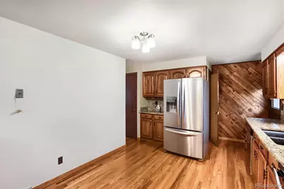 687 S Oswego Court, Aurora, CO 80012 - Photo 7