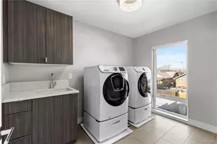 3225 N York St, Denver, CO 80205 - Photo 29