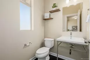 6737 Alan Dr, Denver, CO 80221 - Photo 11