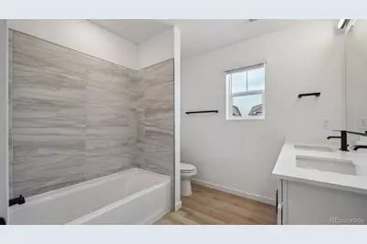 668 N Ukraine Street, Aurora, CO 80018 - Photo 7