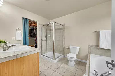 22801 E Briarwood Place, Aurora, CO 80016 - Photo 23