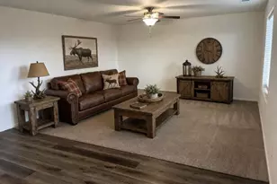 47360 Lilac Ave, Bennett, CO 80102 - Photo 7