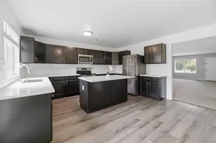 4839 Liverpool St, Denver, CO 80249 - Photo 7