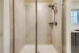 1060 S De Gaulle Ct, Aurora, CO 80018 - Photo 25