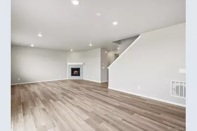 8927 Salida Street, Commerce City, CO 80022 - Photo 11