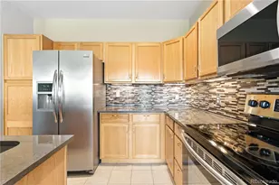 8944 Fox Dr, Denver, CO 80260 - Photo 9