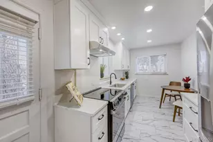 1600 Xanthia St, Denver, CO 80220 - Photo 9