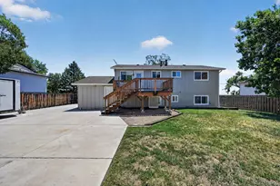 9605 Damon Dr, Denver, CO 80260 - Photo 11